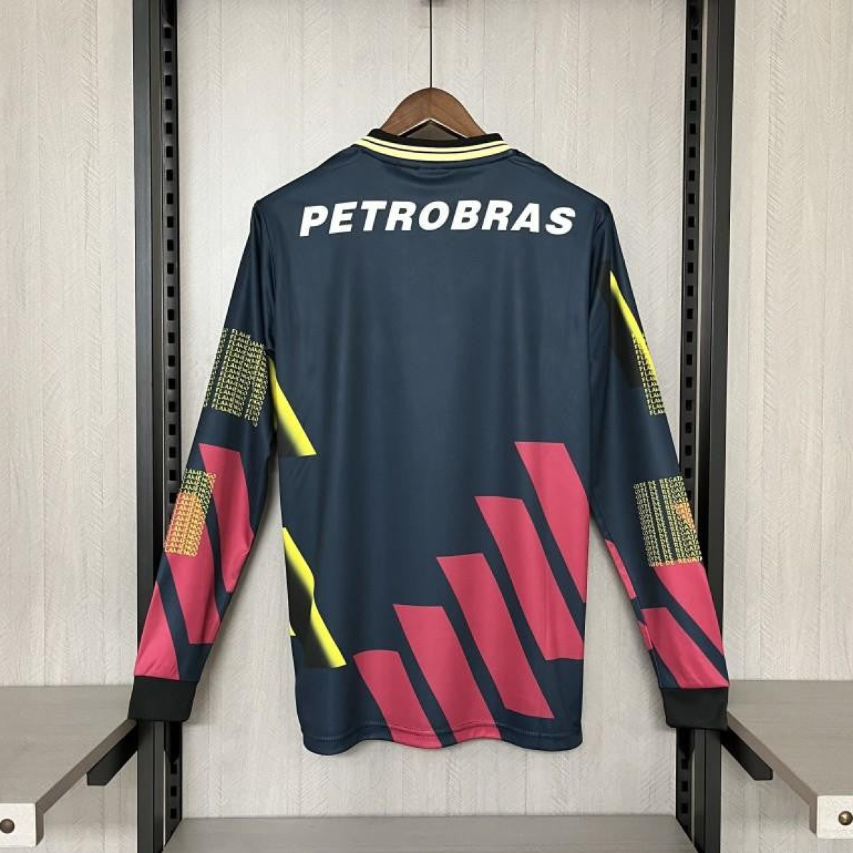 Retro1997/98 Flamengo Black Goalkeeper Long Sleeve Jersey