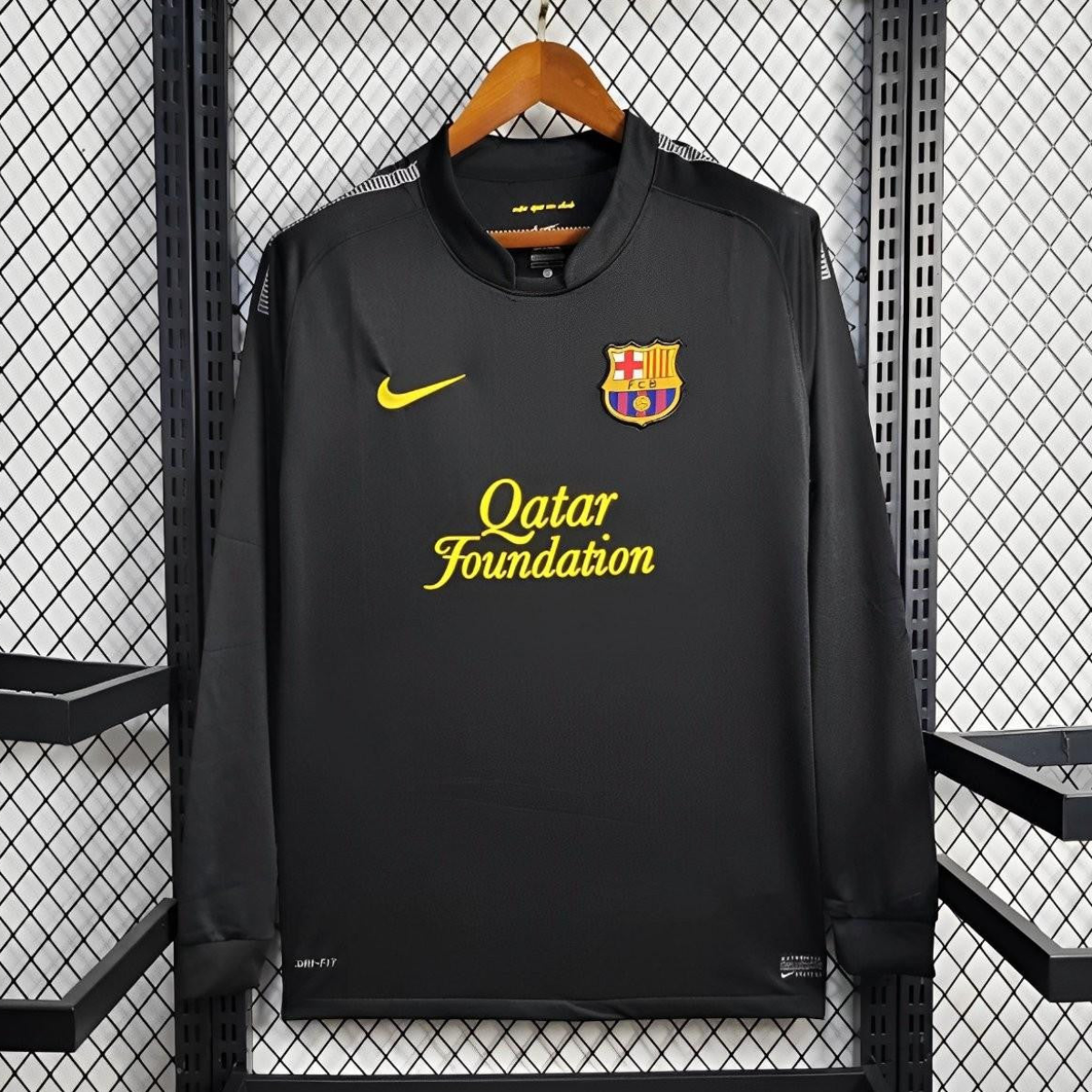 11/12 Retro Barcelona Away Long Sleeve Jersey