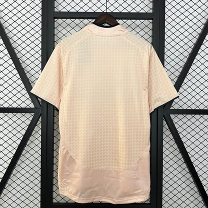 03/04 Retro Juventus Away Jersey