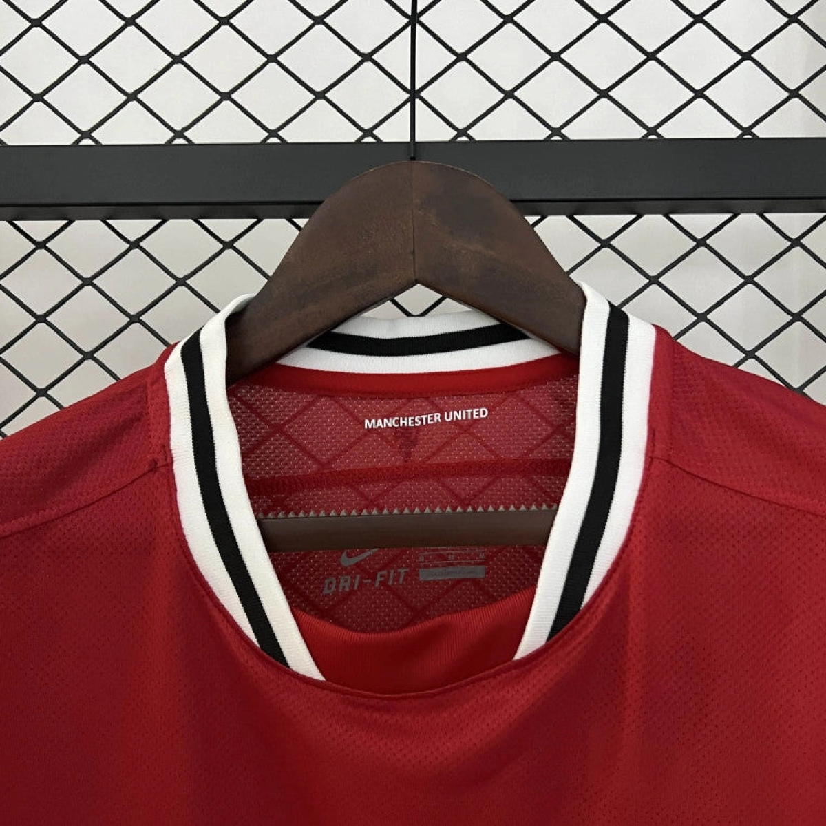 11/12 Retro Manchester United Home Jersey