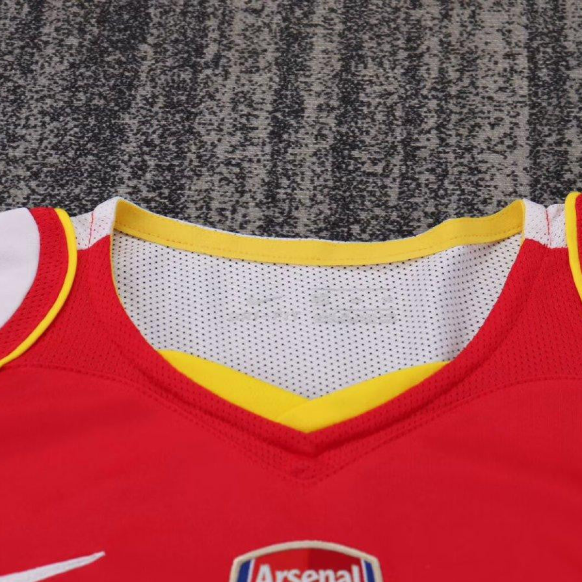 Retro Kids 04/05 Arsenal Home Jersey