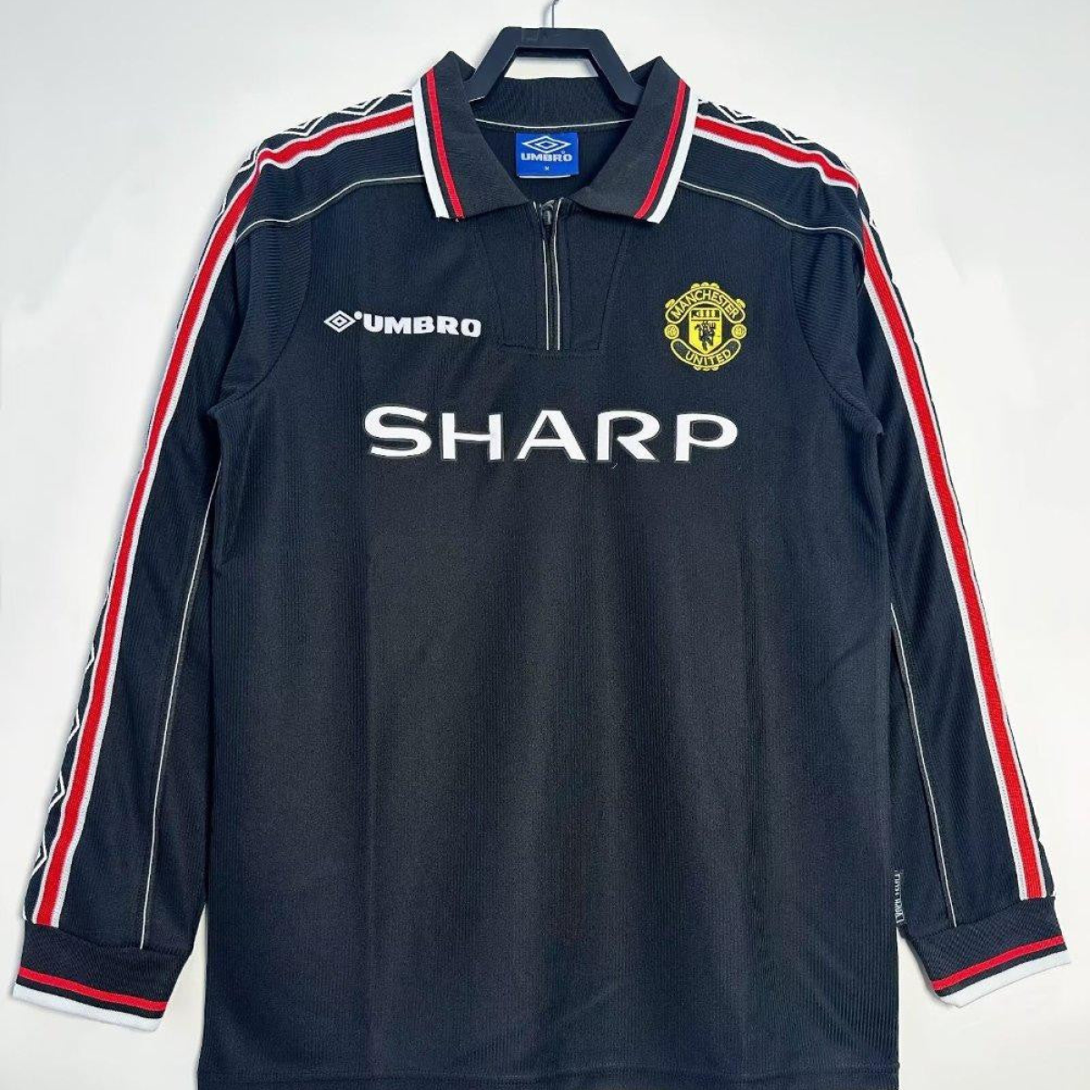 Retro 98/99 Manchester United Long Sleeve Goalkeeper Navy Jersey