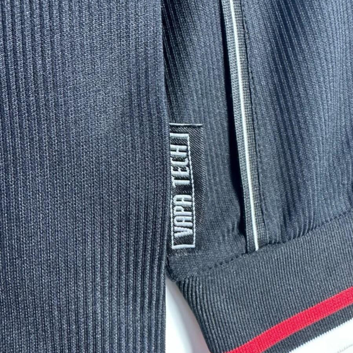 Retro 98/99 Manchester United Long Sleeve Goalkeeper Navy Jersey