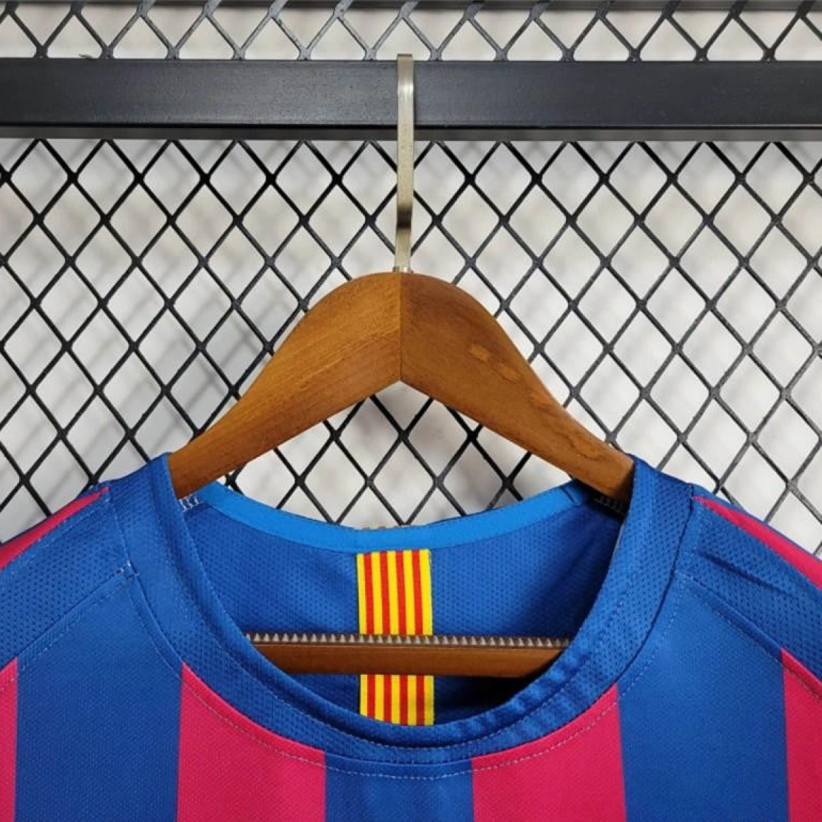 Retro 05/06 Barcelona Home Jersey