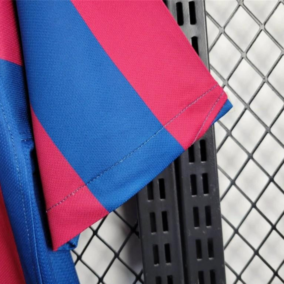 Retro 05/06 Barcelona Home Jersey
