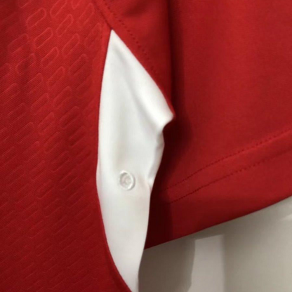 Retro 04/05 Liverpool Home Long Sleeve Jersey