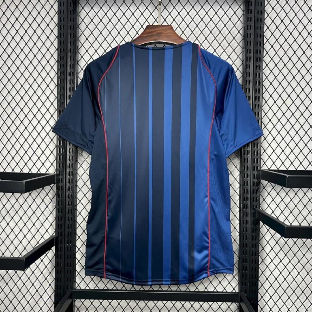 Retro 04/05 Barcelona Away Retro Jersey