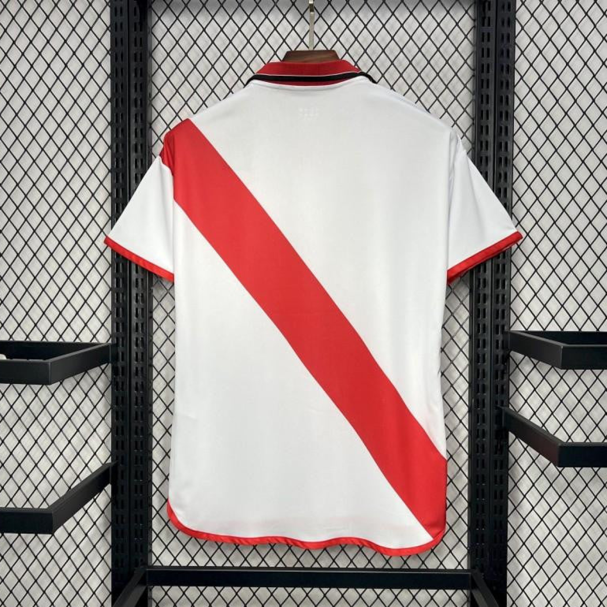 Retro 01/02 Rayo Vallecano Home Jersey