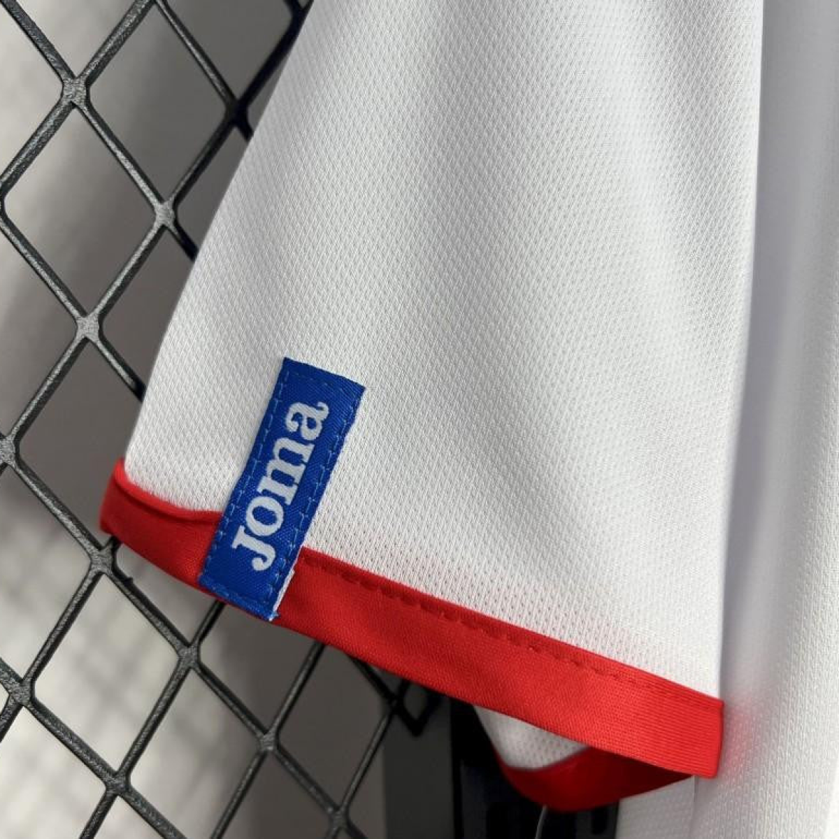 Retro 01/02 Rayo Vallecano Home Jersey