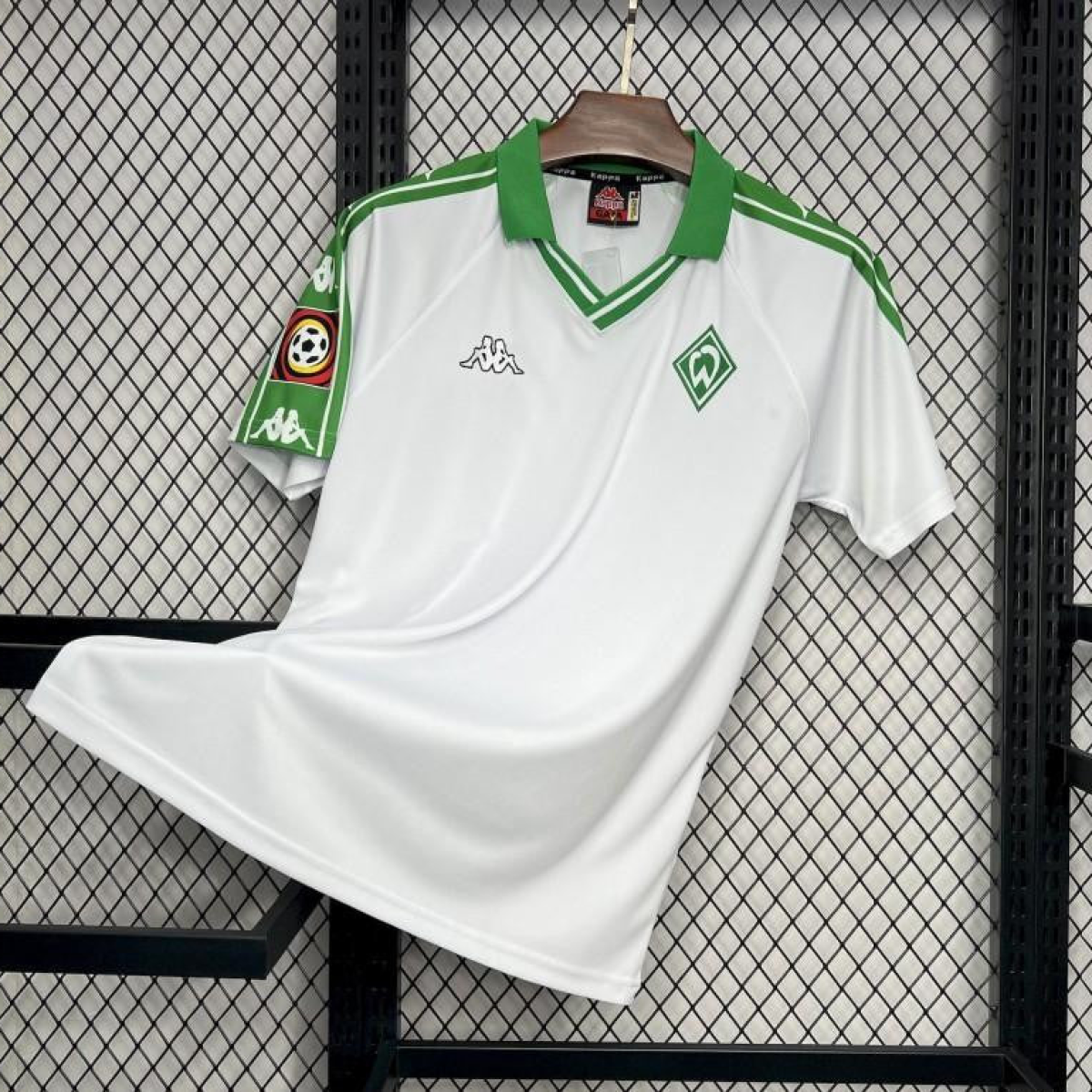 Retro 01/02 Werder Bremen Away Jersey