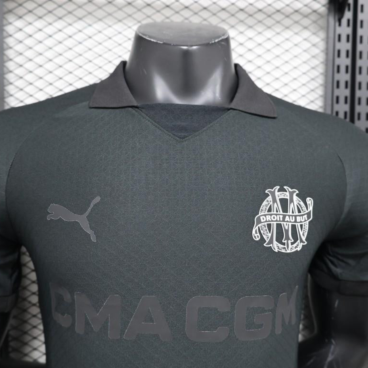 Player Version 24/25 Olympique Marseille Black 125th Goalkeeper Jersey