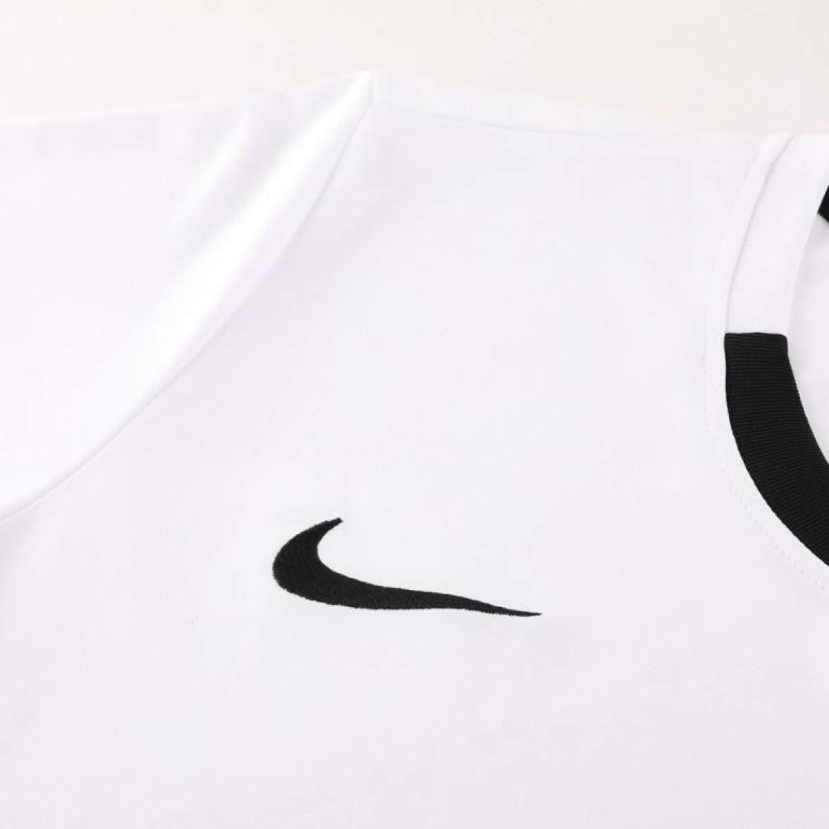 24/25 Nike White Short Sleeve Jersey+Shorts