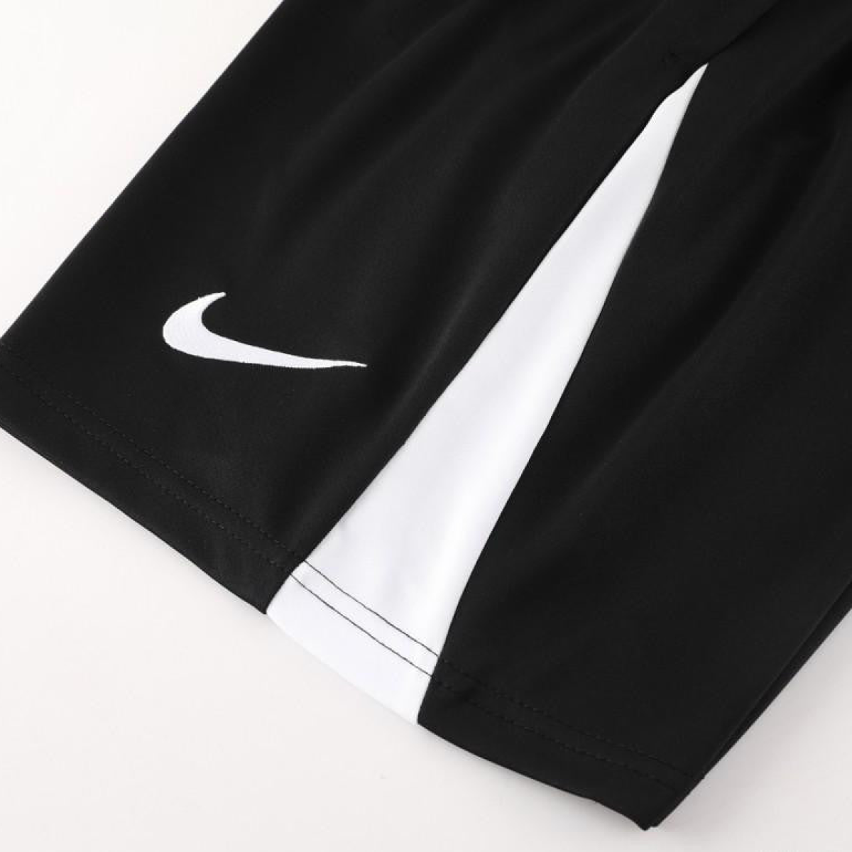 24/25 Nike White Short Sleeve Jersey+Shorts
