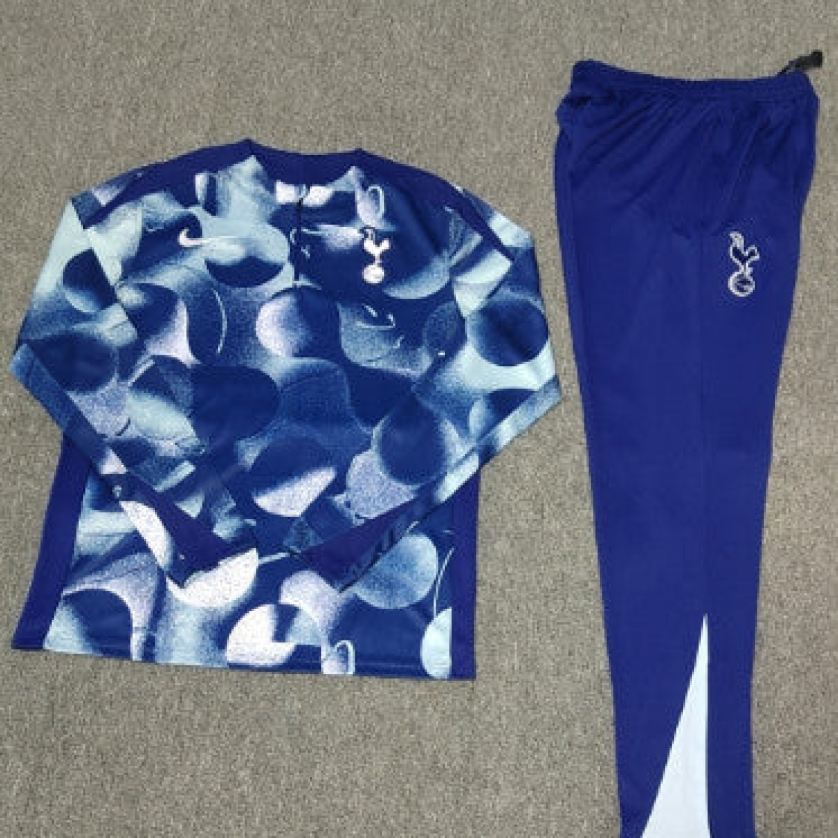 24/25 Kids Tottenham Hotspur Blue Camouflage Half Zipper Jacket+Long Pants