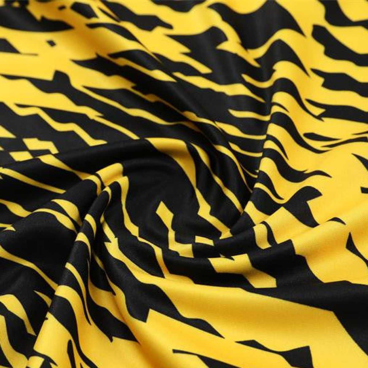 24/25 Borussia Dortmund Yellow/Black  Half Zipper Jacket+Long Pants