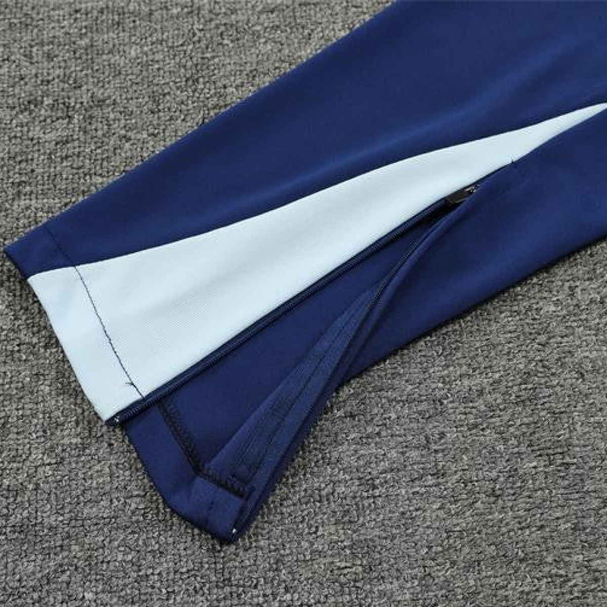 24/25 Tottenham Hotspur Blue Camouflage Half Zipper Jacket+Long Pants