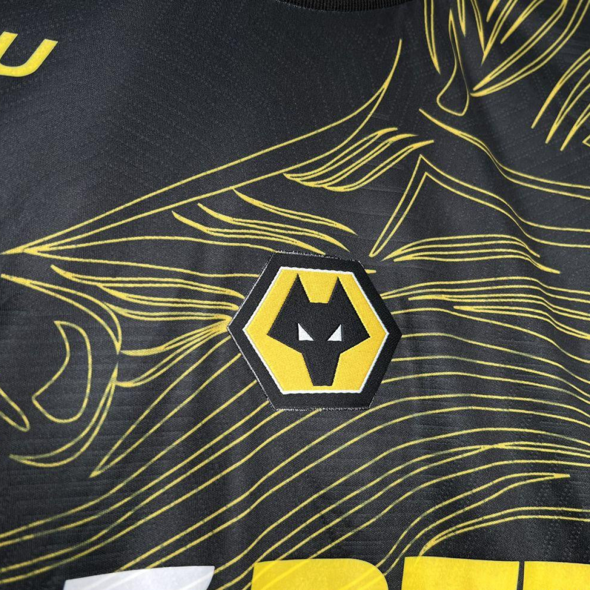 2024/25 Wolverhampton Wanderers Away Jersey