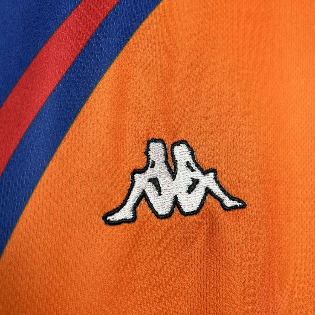 Retro 97/98 Barcelona Away Jersey