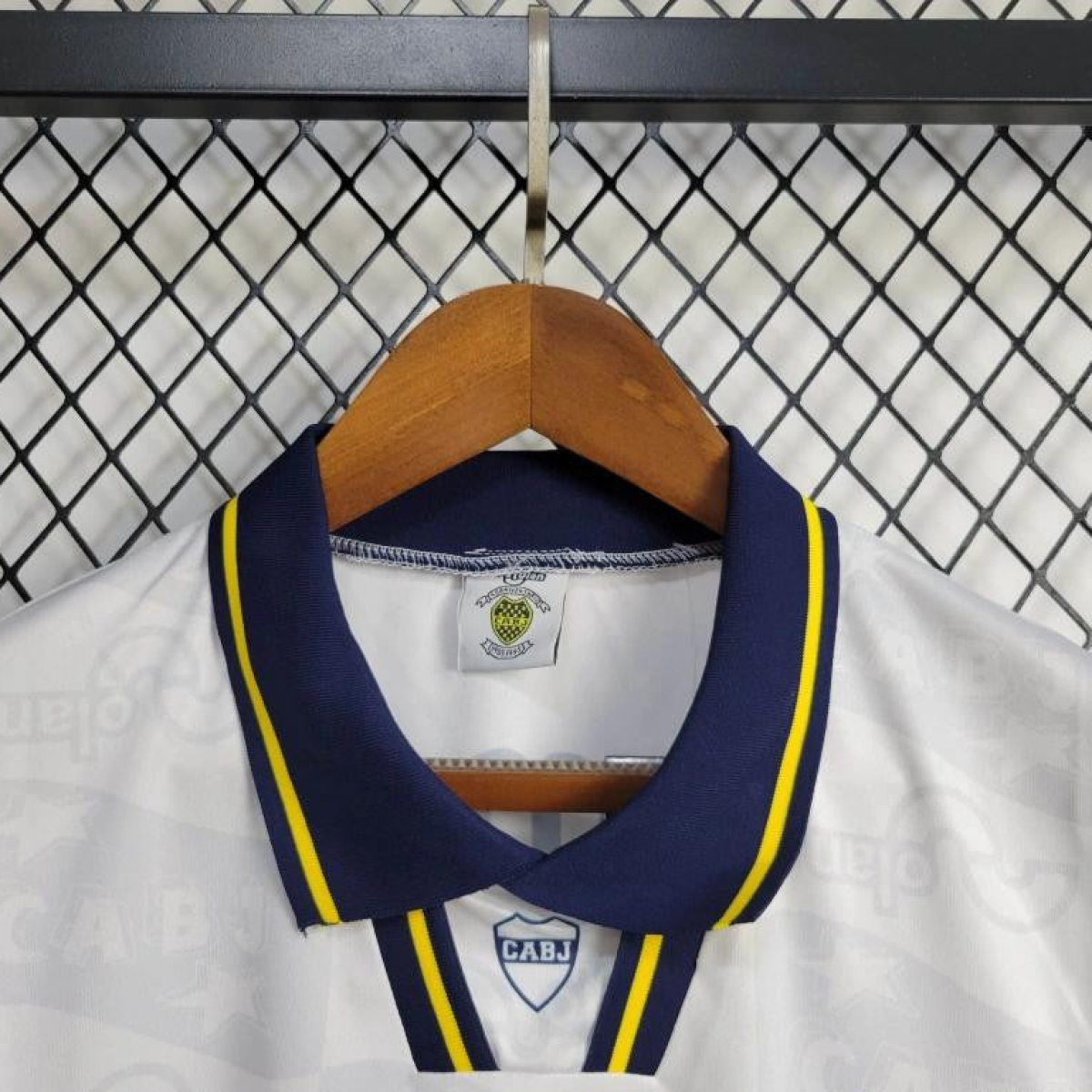 Retro 95/96 Boca Juniors Away Jersey