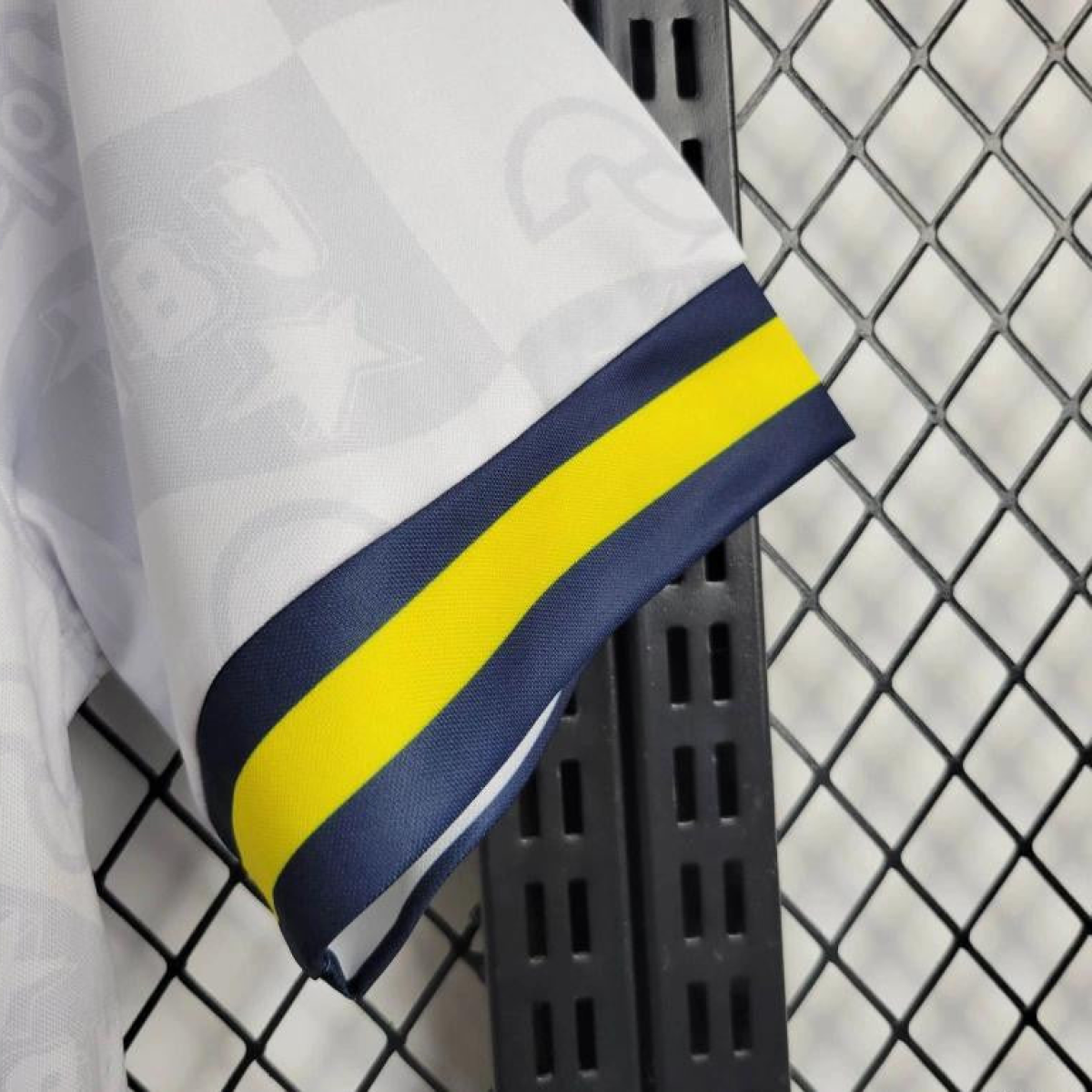 Retro 95/96 Boca Juniors Away Jersey