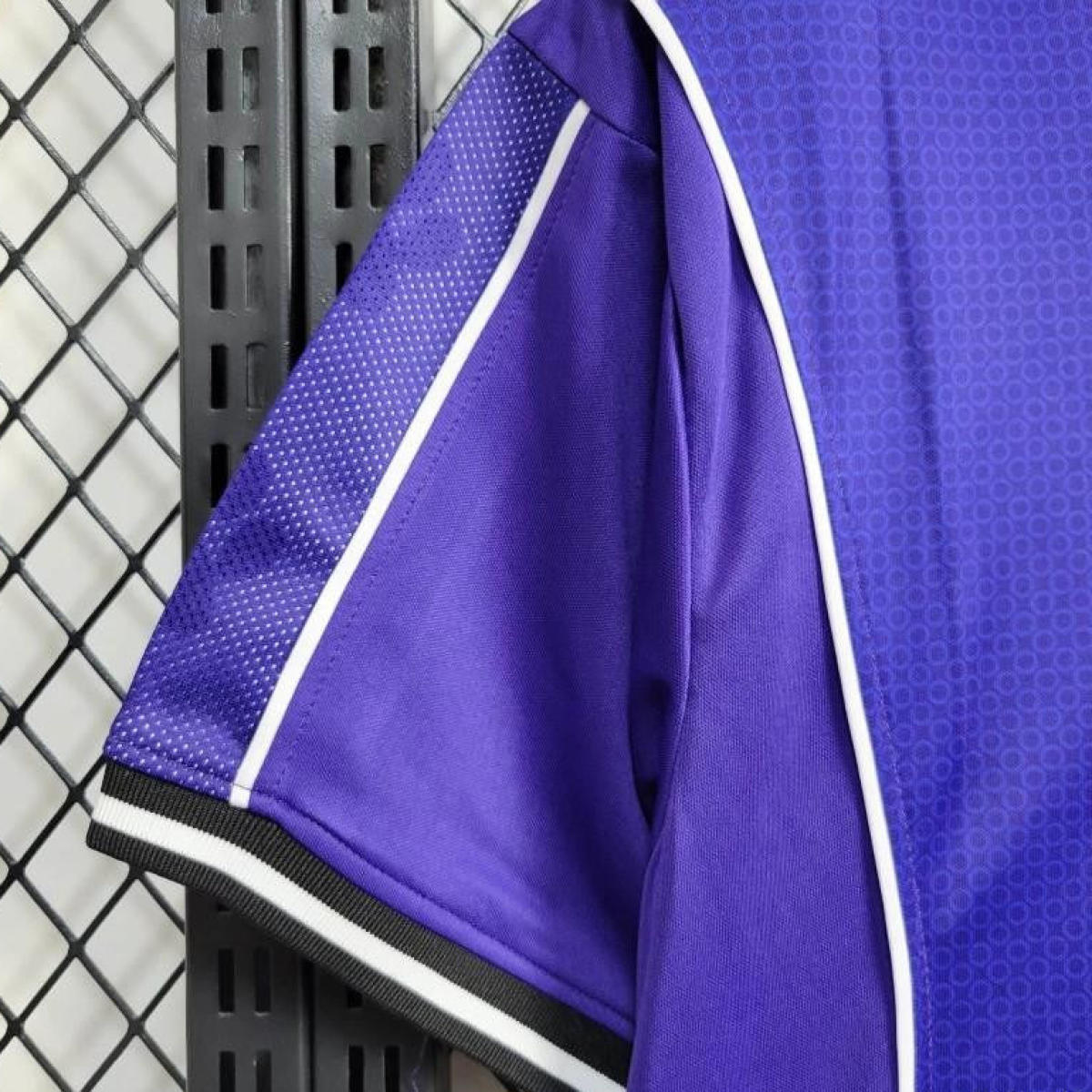 Retro 97/98 Real Madrid Away Jersey