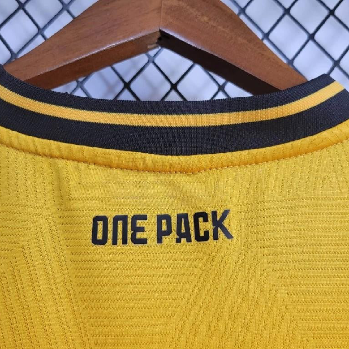 24/25 Wolverhampton Wanderers Home Jersey