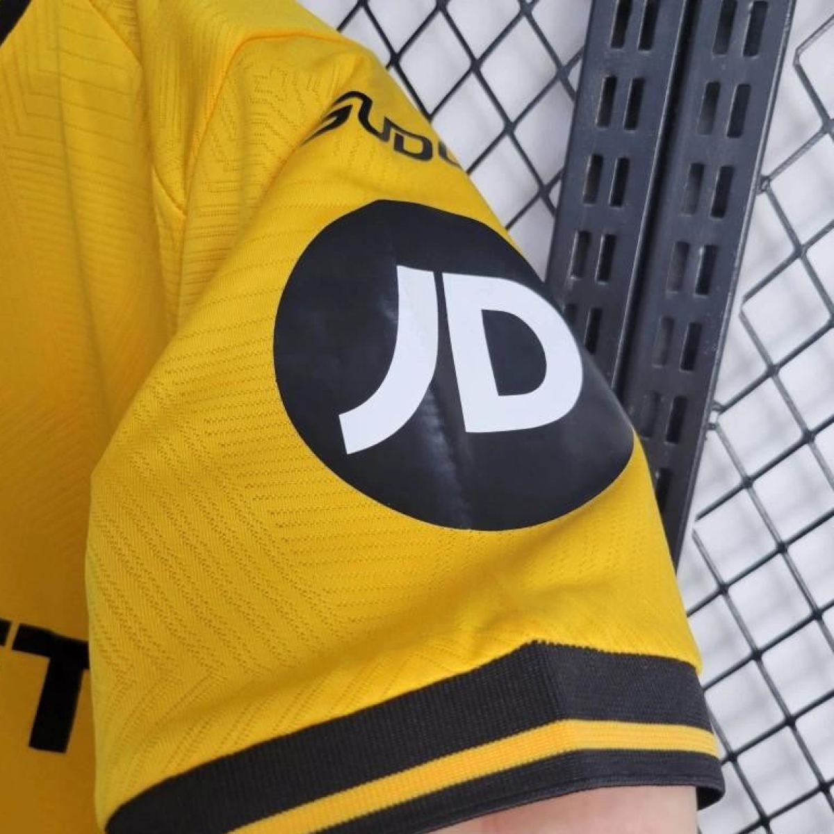 24/25 Wolverhampton Wanderers Home Jersey