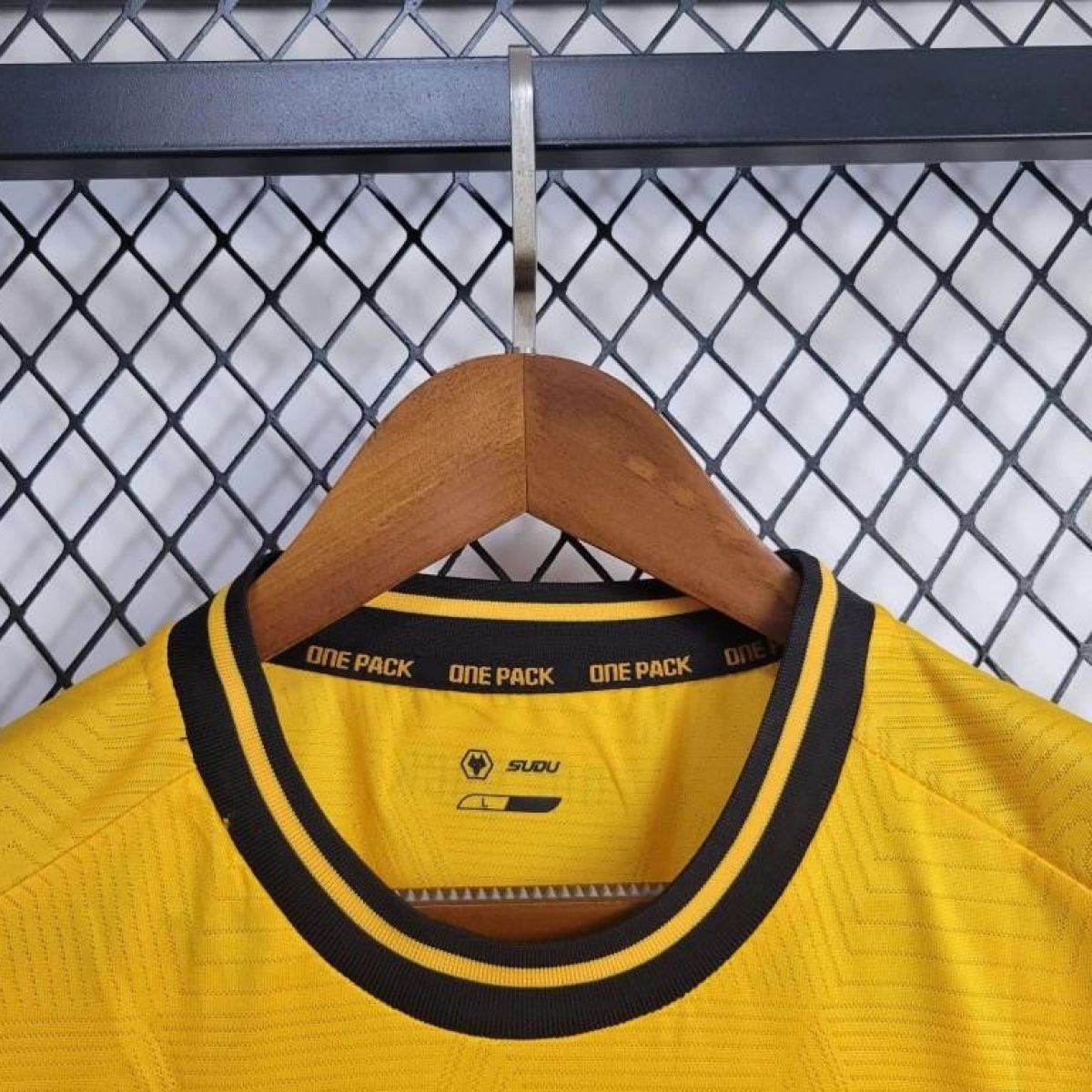 24/25 Wolverhampton Wanderers Home Jersey