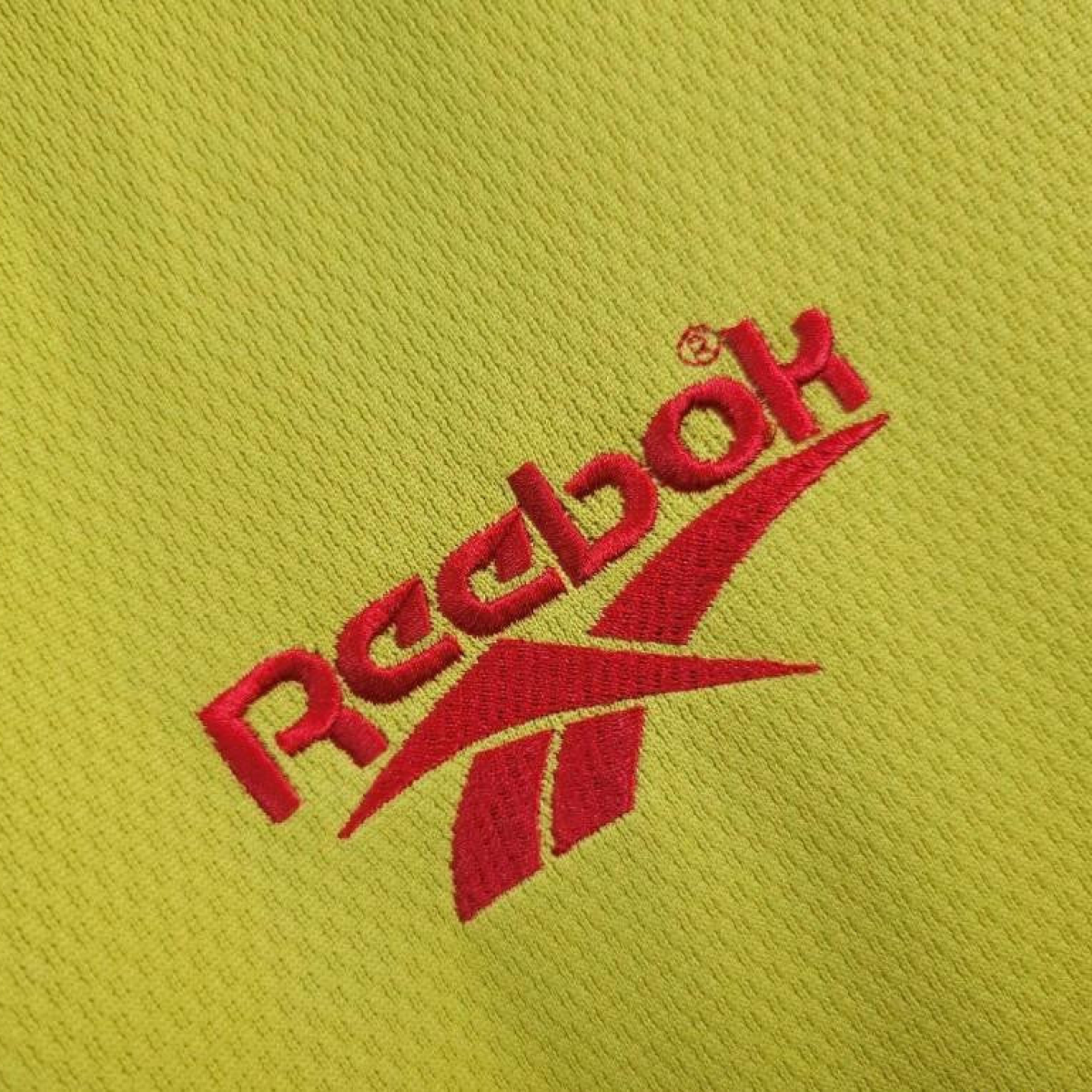 Retro 1998 Liverpool Away Jersey