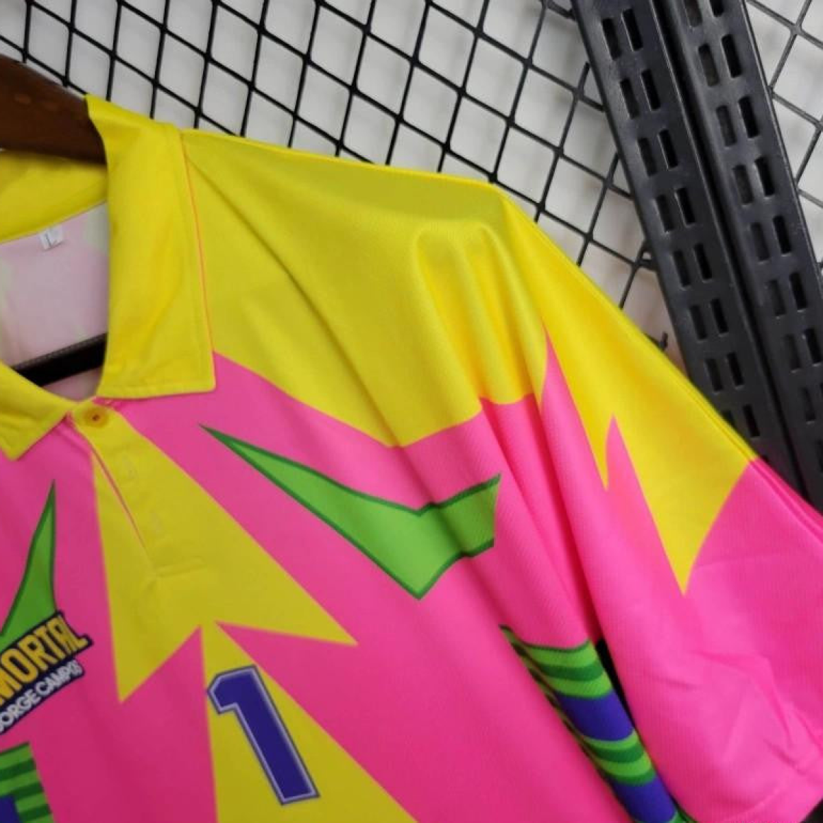 Retro 1998 Mexico Goalkeeper CAMPOS 1 WORLD CUP CAMPOS 1 Home Pink Jersey