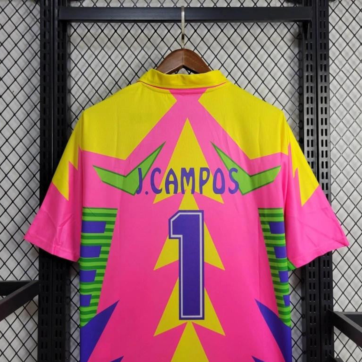 Retro 1998 Mexico Goalkeeper CAMPOS 1 WORLD CUP CAMPOS 1 Home Pink Jersey
