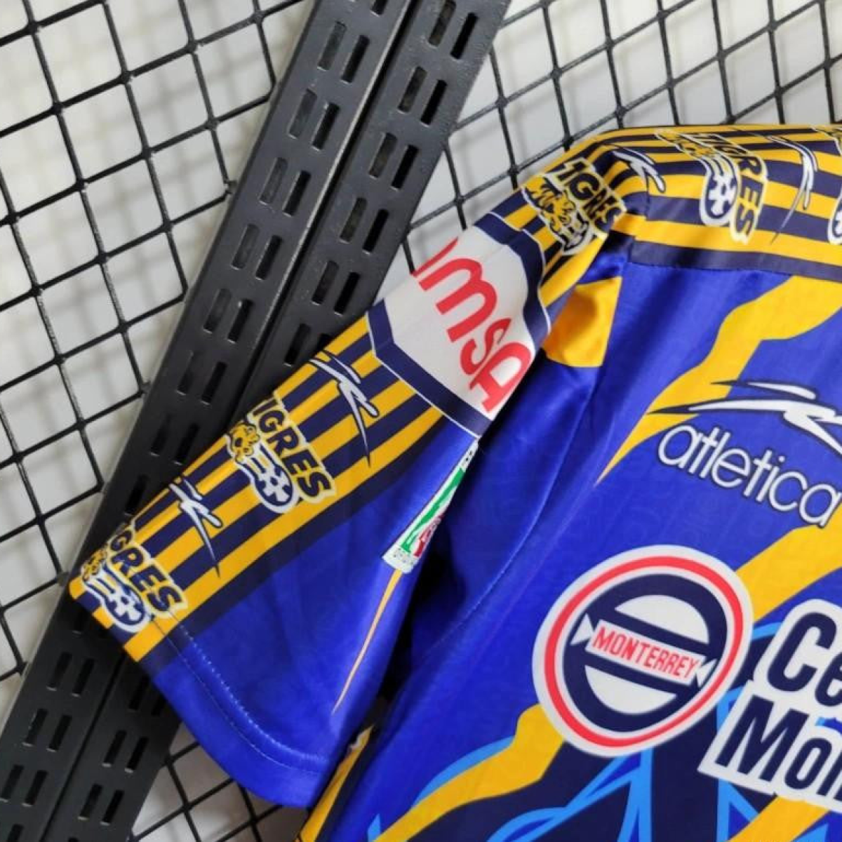 Retro 1997/98 Tigres UANL Third Jersey