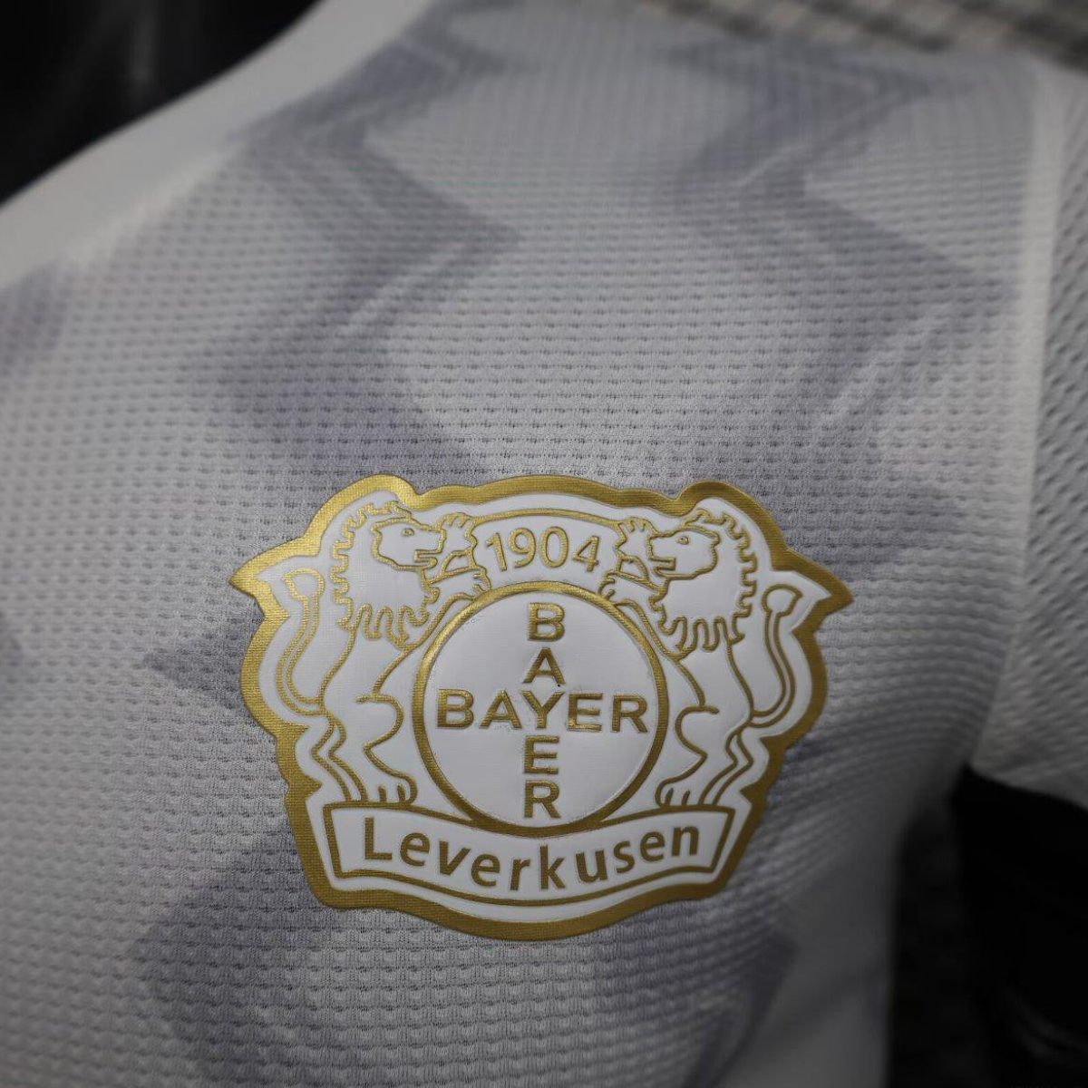 Player Version 24/25 Bayer 04 Leverkusen Away Jersey