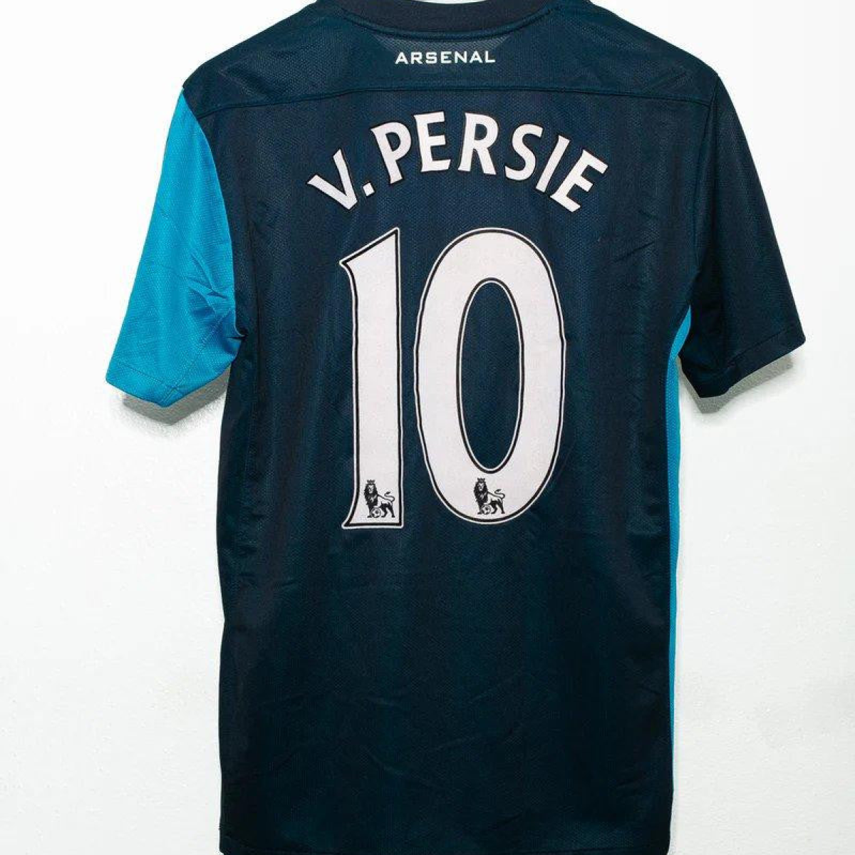Retro 11/12 Arsenal Away Blue Jersey
