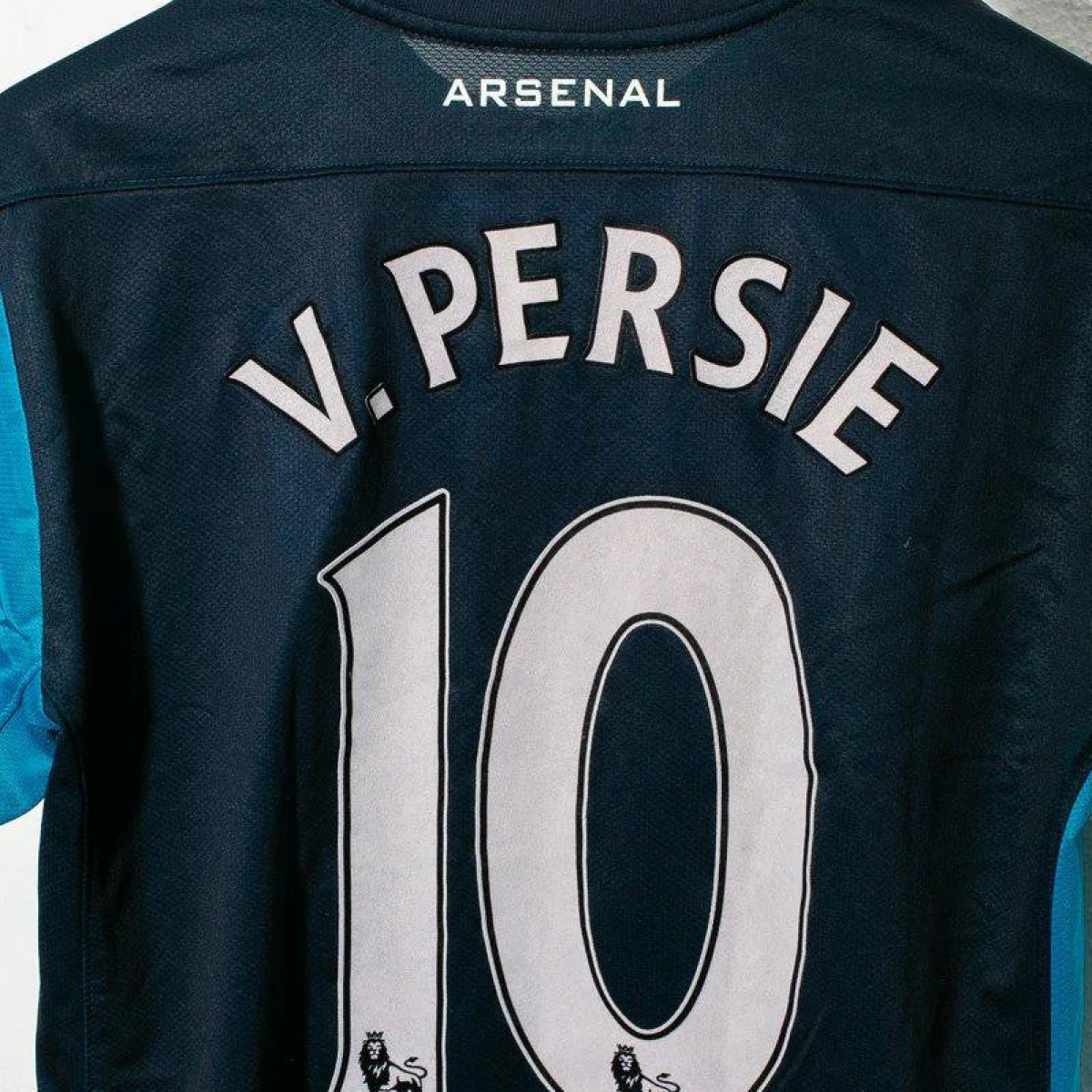 Retro 11/12 Arsenal Away Blue Jersey