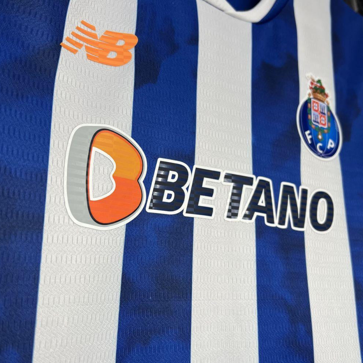 FC Porto 2024/25 Home Kids Kit