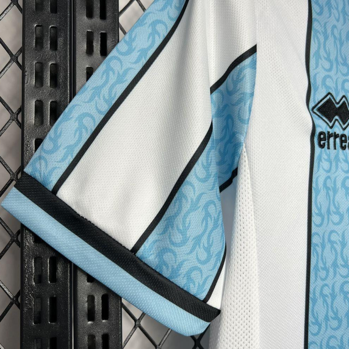 24/25 Middlesbrough Away Jersey