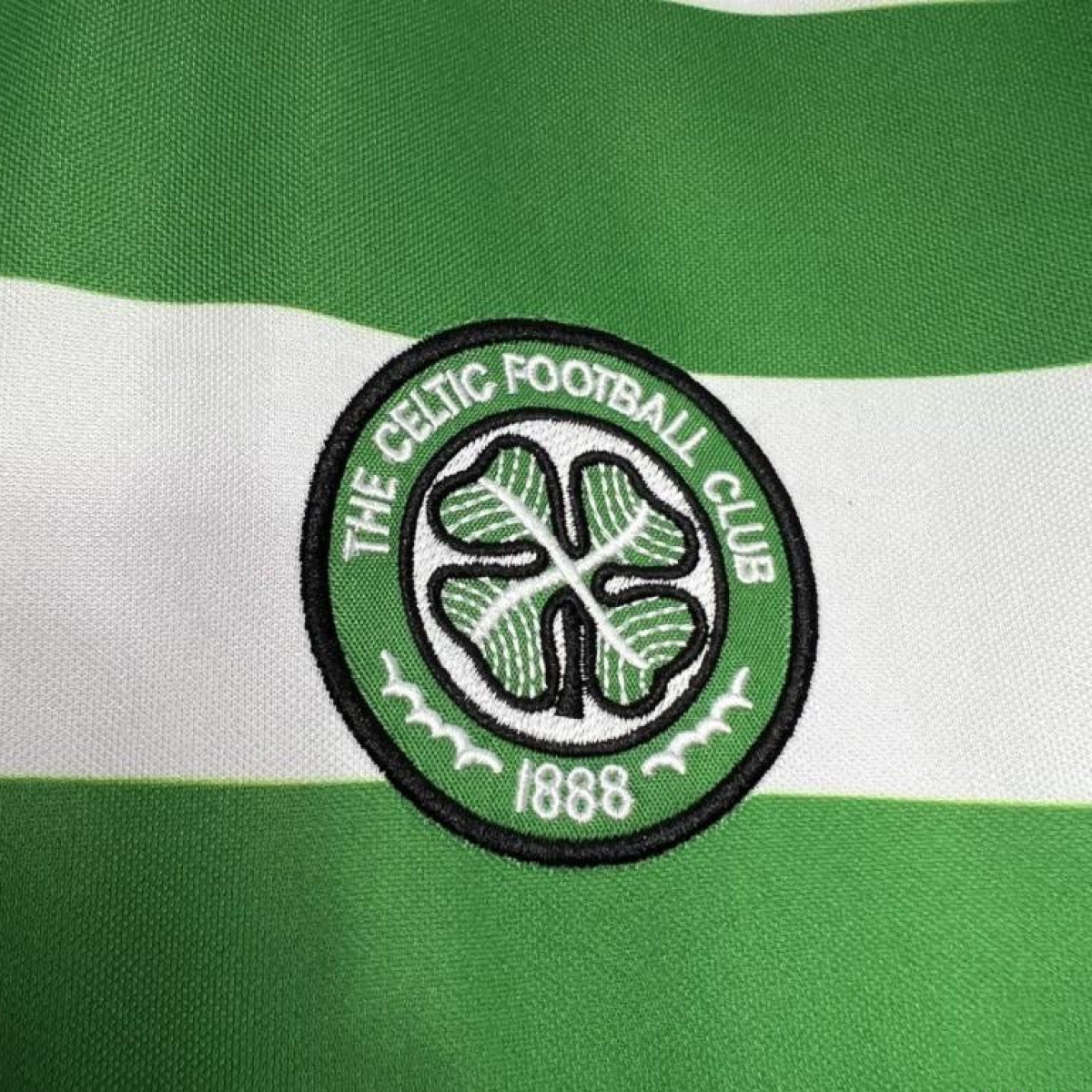 Retro 99/00 Celtic Home Jersey