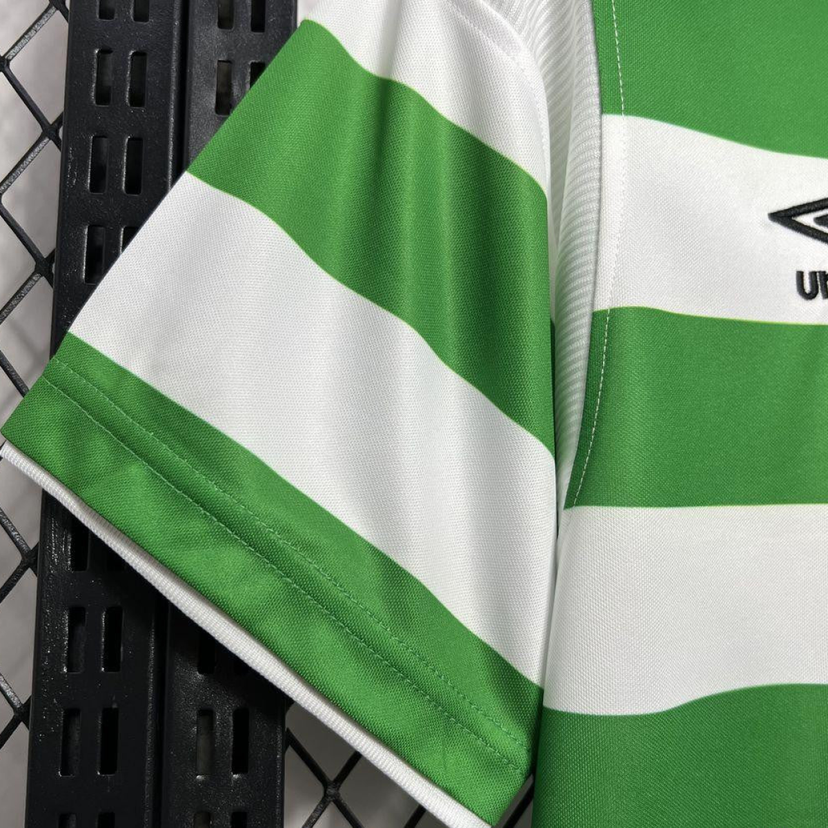 Retro 99/00 Celtic Home Jersey