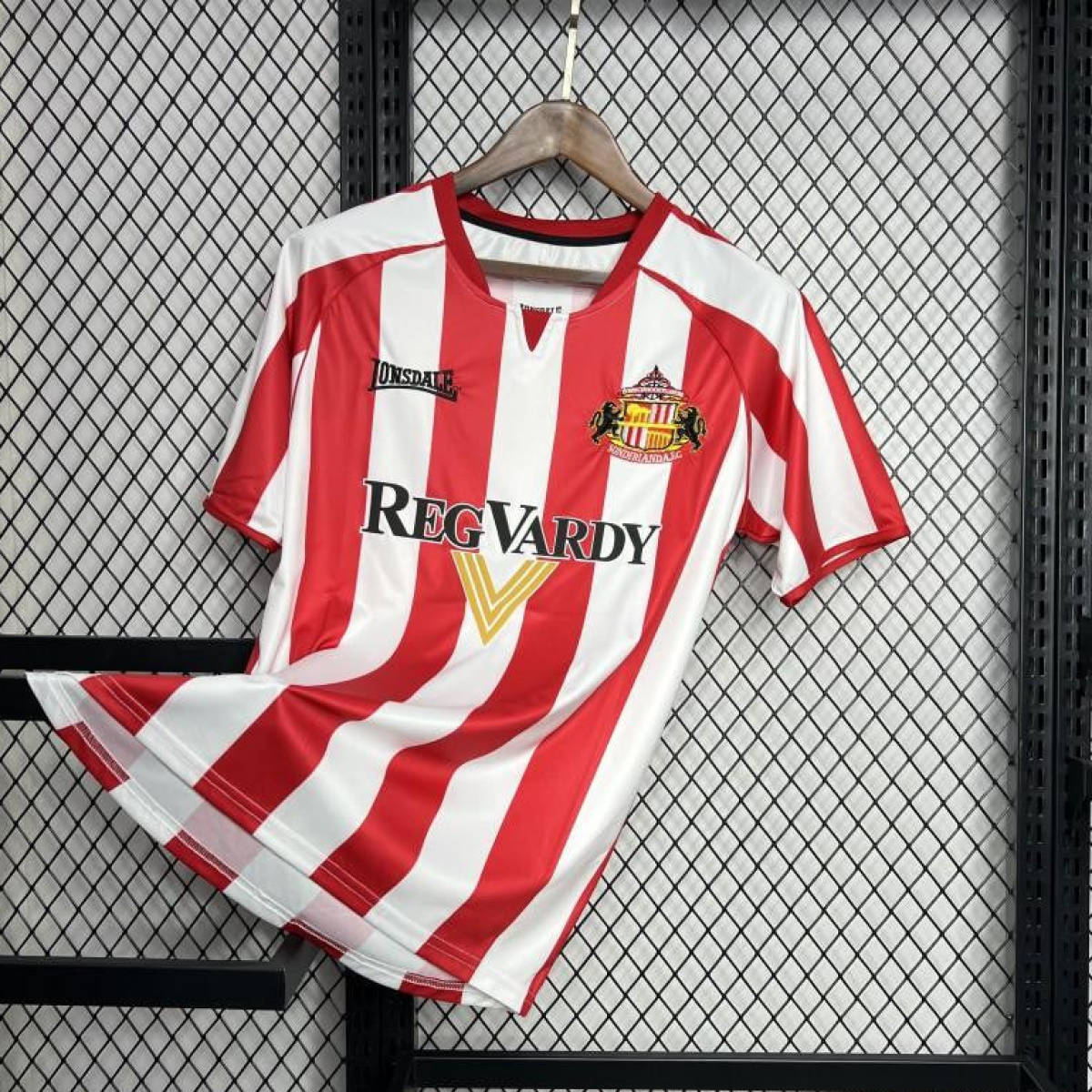 Retro 05/06 Sunderland Home Jersey