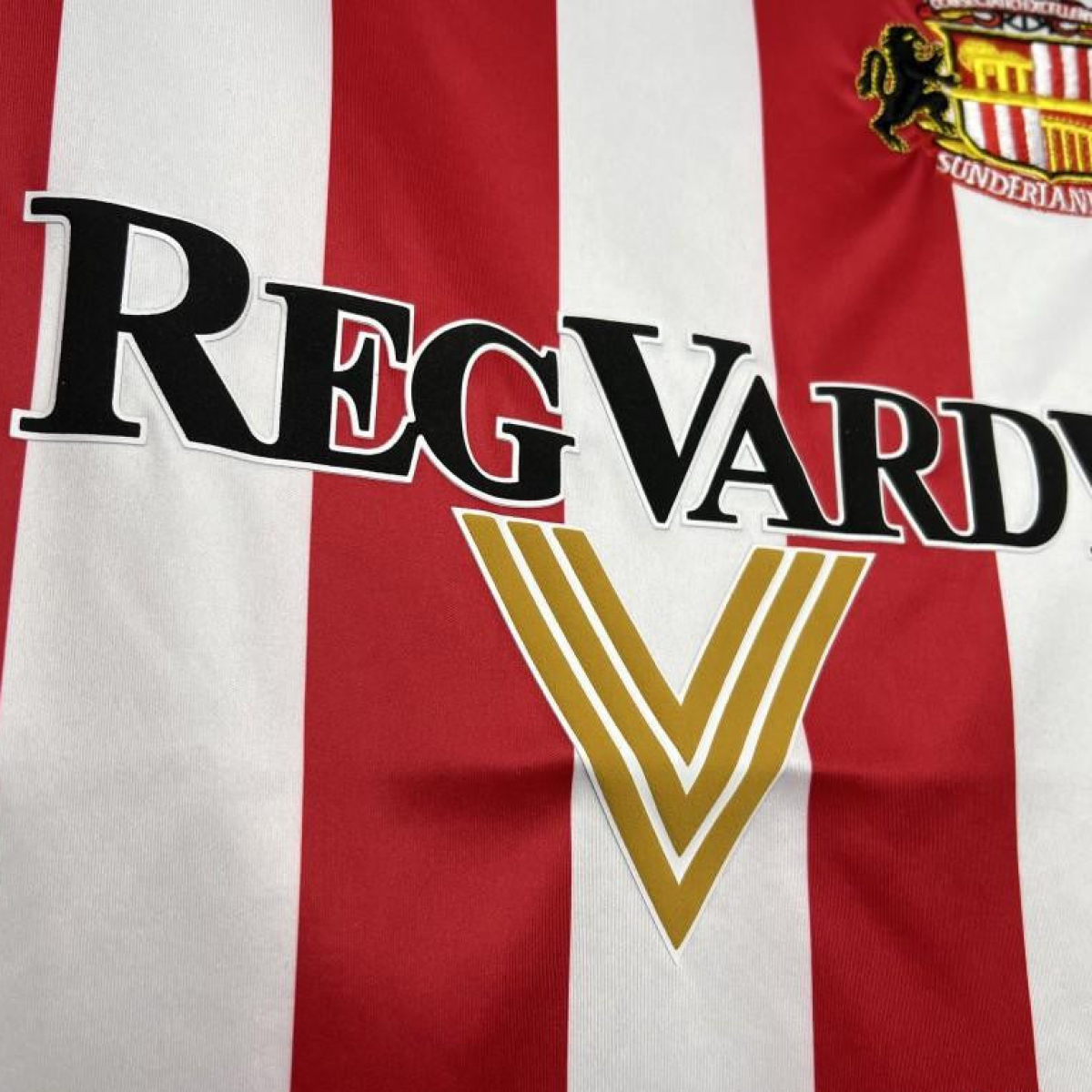 Retro 05/06 Sunderland Home Jersey