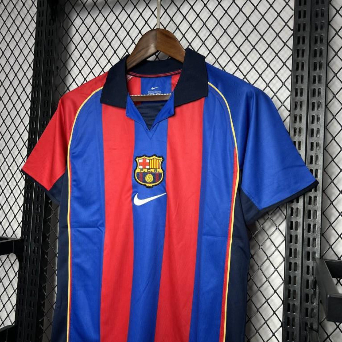 Retro 04/05 Barcelona Home Jersey