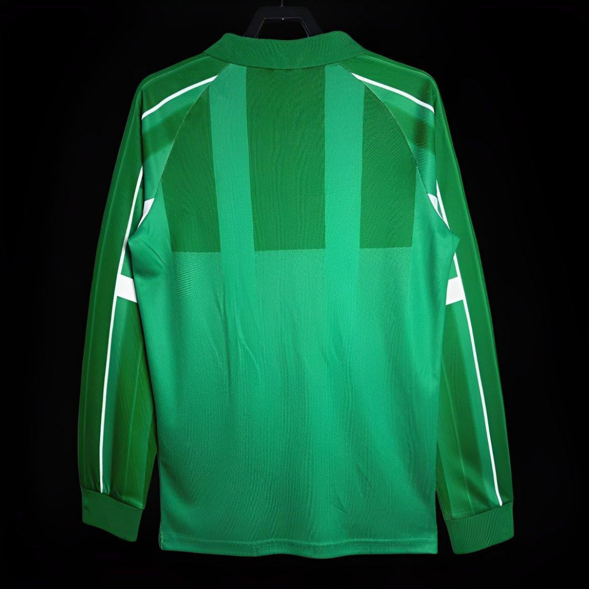 Retro 97/99 Tottenham Hotspur Green Goalkeeper Jersey