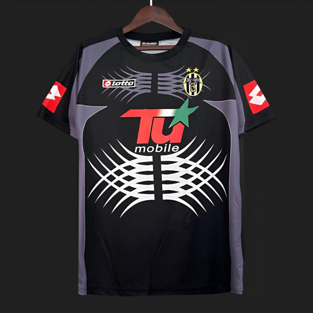 Retro 01/02 Juventus Black Goalkeeper Jersey