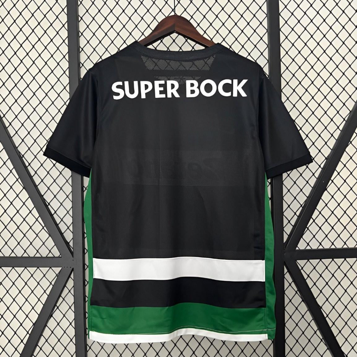 24/25 Sporting Lisbon Home Jersey