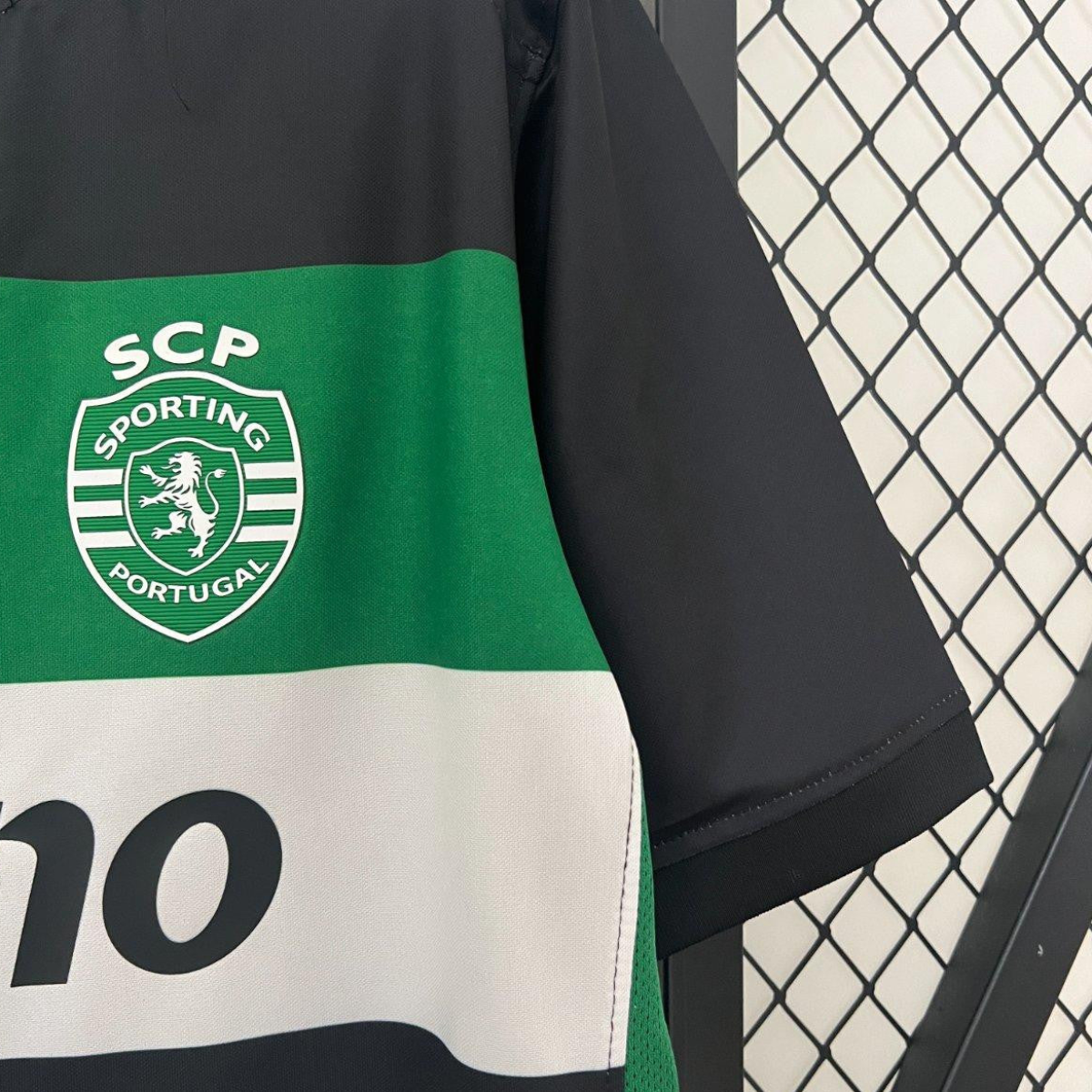 24/25 Sporting Lisbon Home Jersey