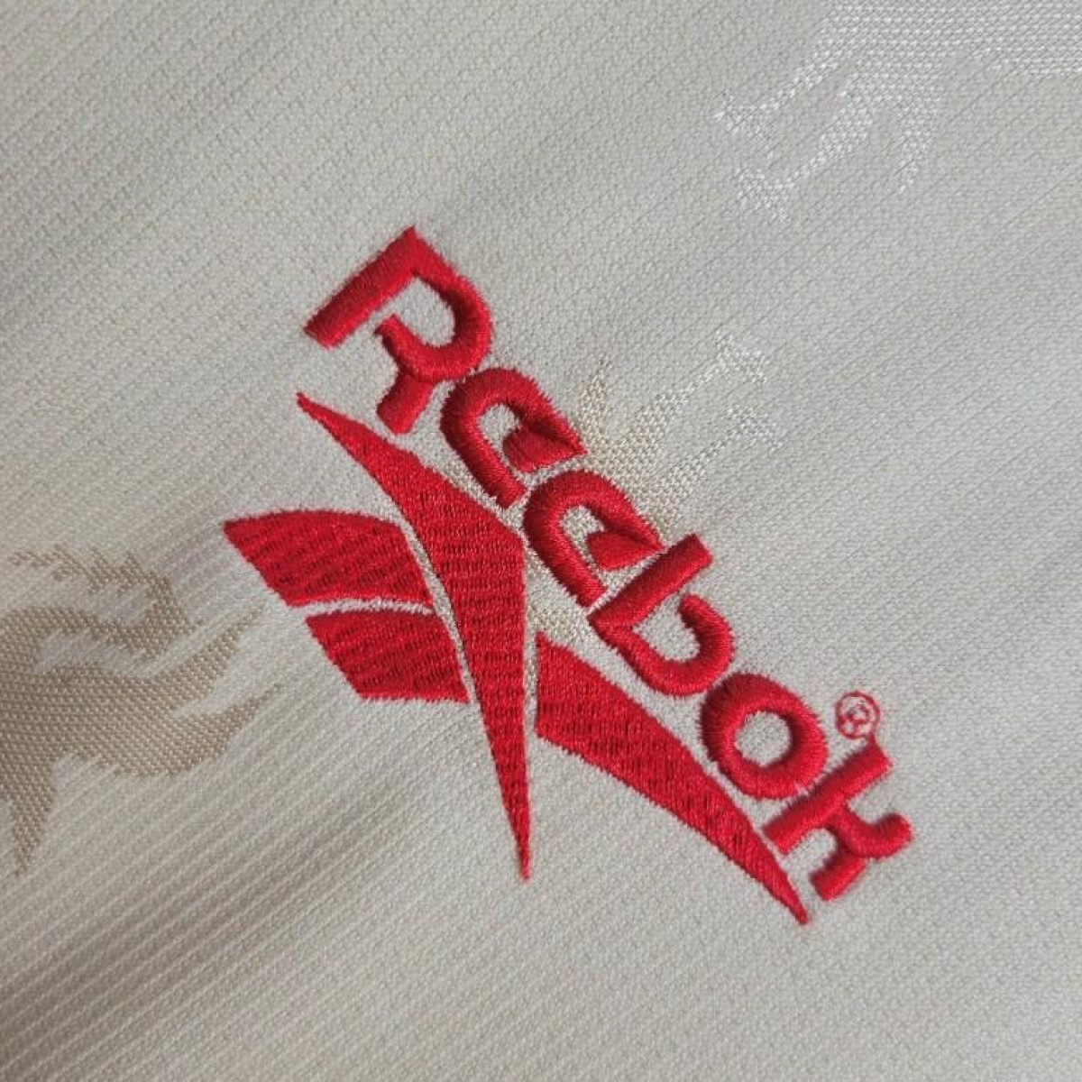 Retro 1996/96 Liverpool Away Jersey