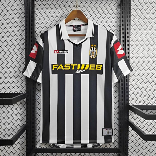 Retro 01/02 Juventus Home Jersey