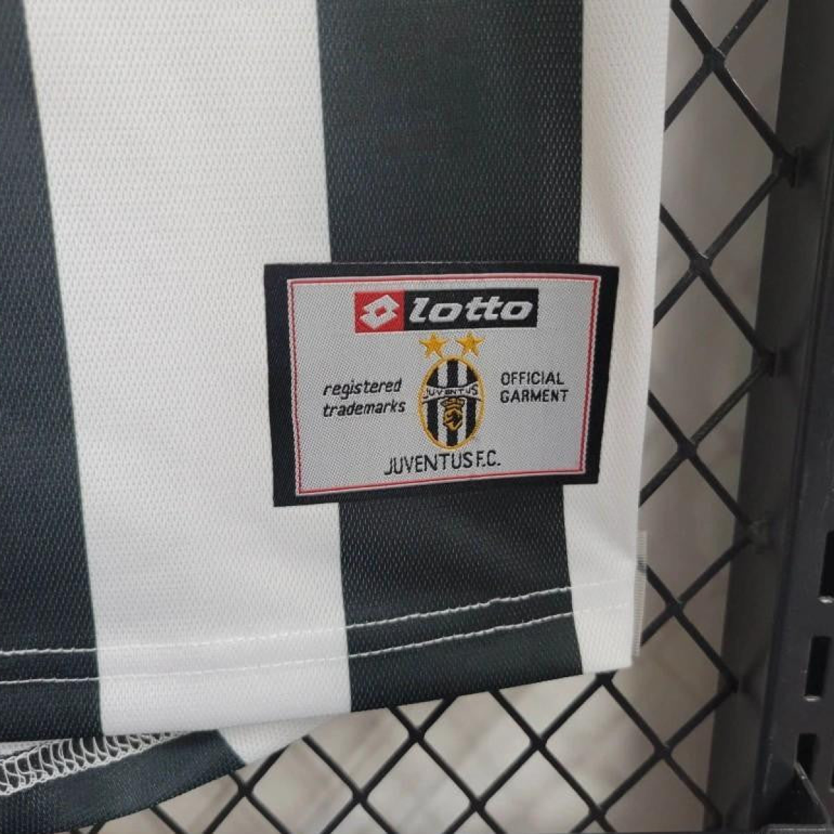 Retro 01/02 Juventus Home Jersey