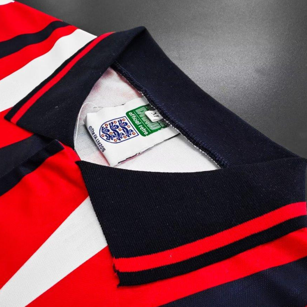 Retro 1992 England Away Red Jersey